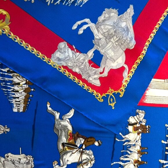 Vintage Hermes L' Ecole Espagnole De Vienne Silk Scarf by Phillipe Ledoux - Picture 11 of 15